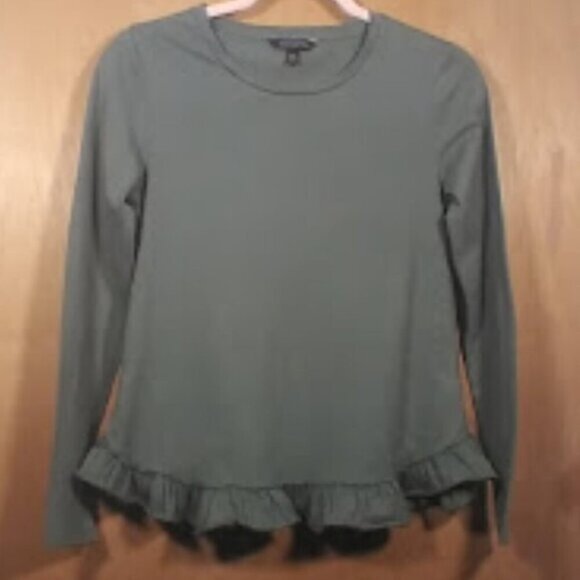 Banana Republic Tops - Banana Republic Women's Top Stretch Knit Ruffle Hem -Sage Green Size: XS